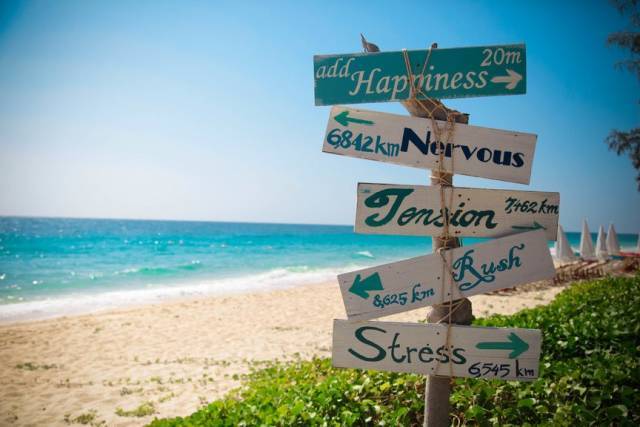 2014中国公民出境旅游首破亿,2015计划旅行为首选